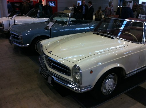 Lots of pristine Pagodas